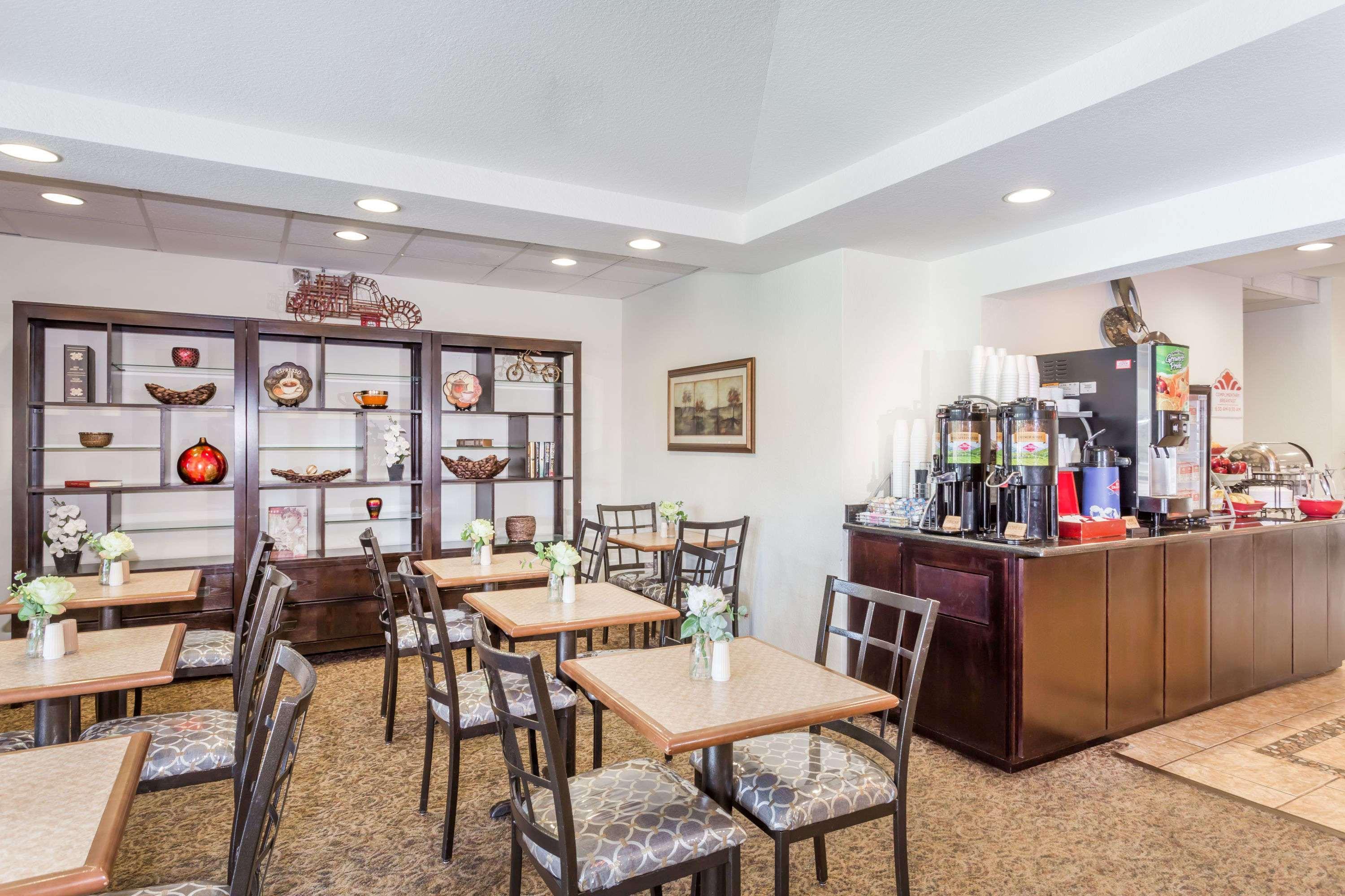 Hawthorn Extended Stay By Wyndham Panama City Beach Upper Grand Lagoon Екстериор снимка